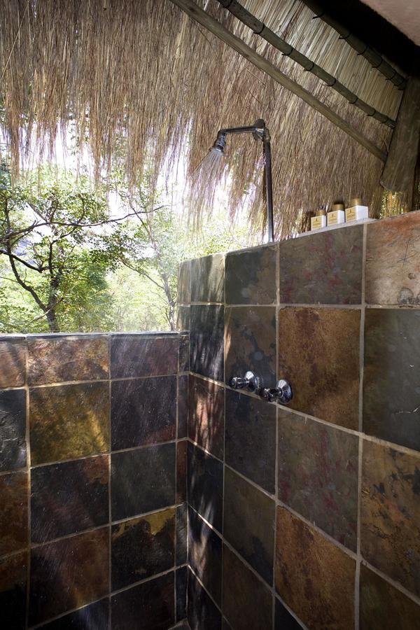 Wildside Safari Camp Villa Golders Green Bilik gambar